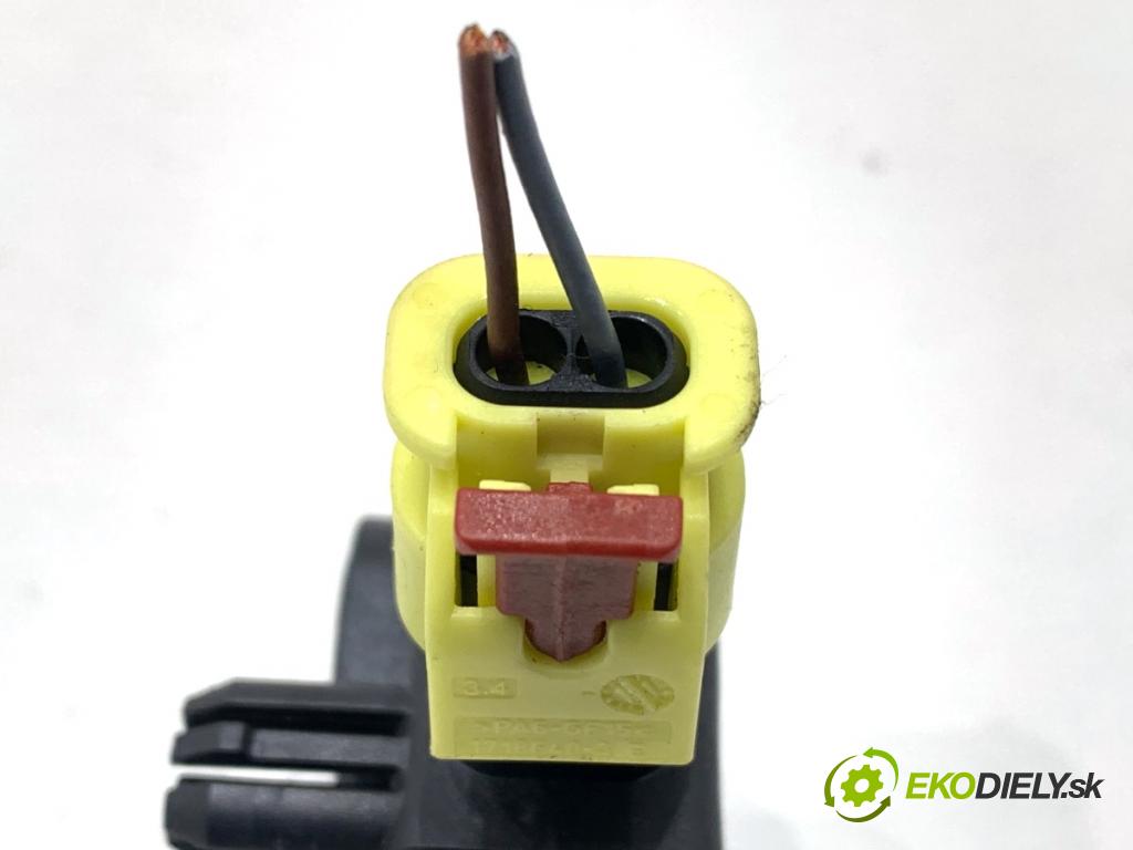 AUDI A7 4G liftback 2012 230 kW 3.0 TDI quattro 2967 Snímač nárazu 4H0959643 (Snímač nárazu)