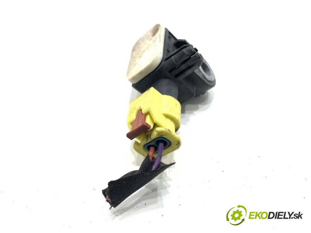 AUDI A7 4G liftback 2012 230 kW 3.0 TDI quattro 2967 Snímač nárazu 4H0959651A (Snímač nárazu)