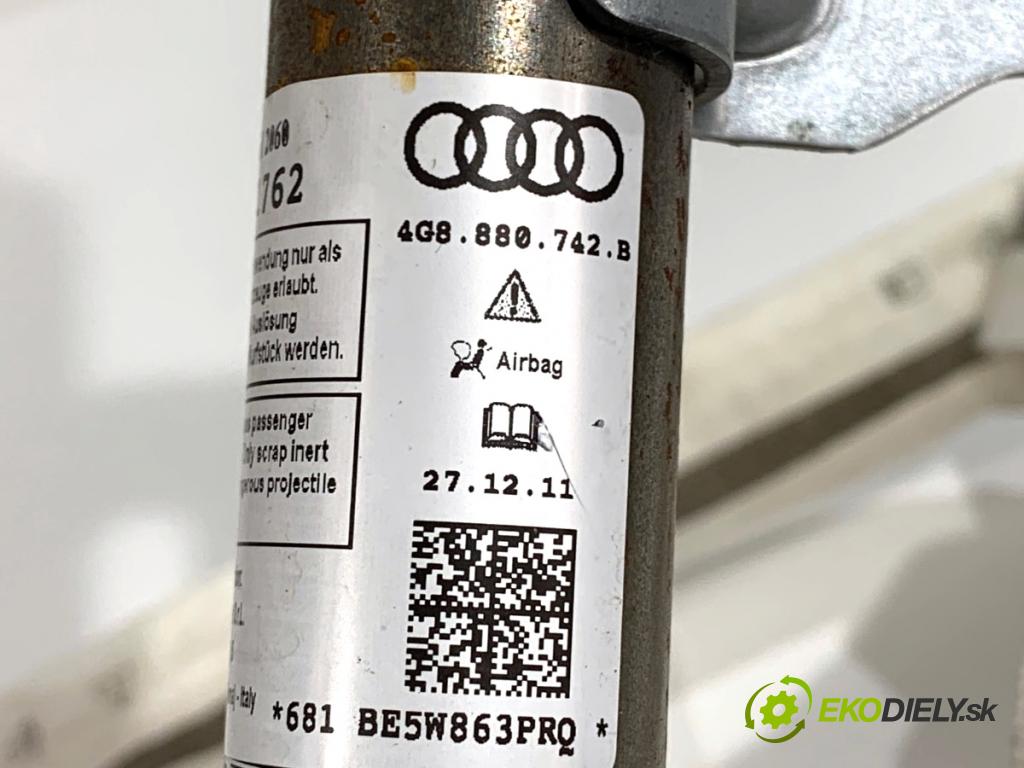 AUDI A7 4G liftback 2012 230 kW 3.0 TDI quattro 2967 Stropný pravy 4G8880742B