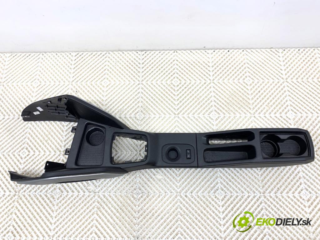 DACIA DUSTER SUV 2021 85 kW 1.5 dCi 115 (HMAD) 1461 Tunel středový  (Středový tunel)