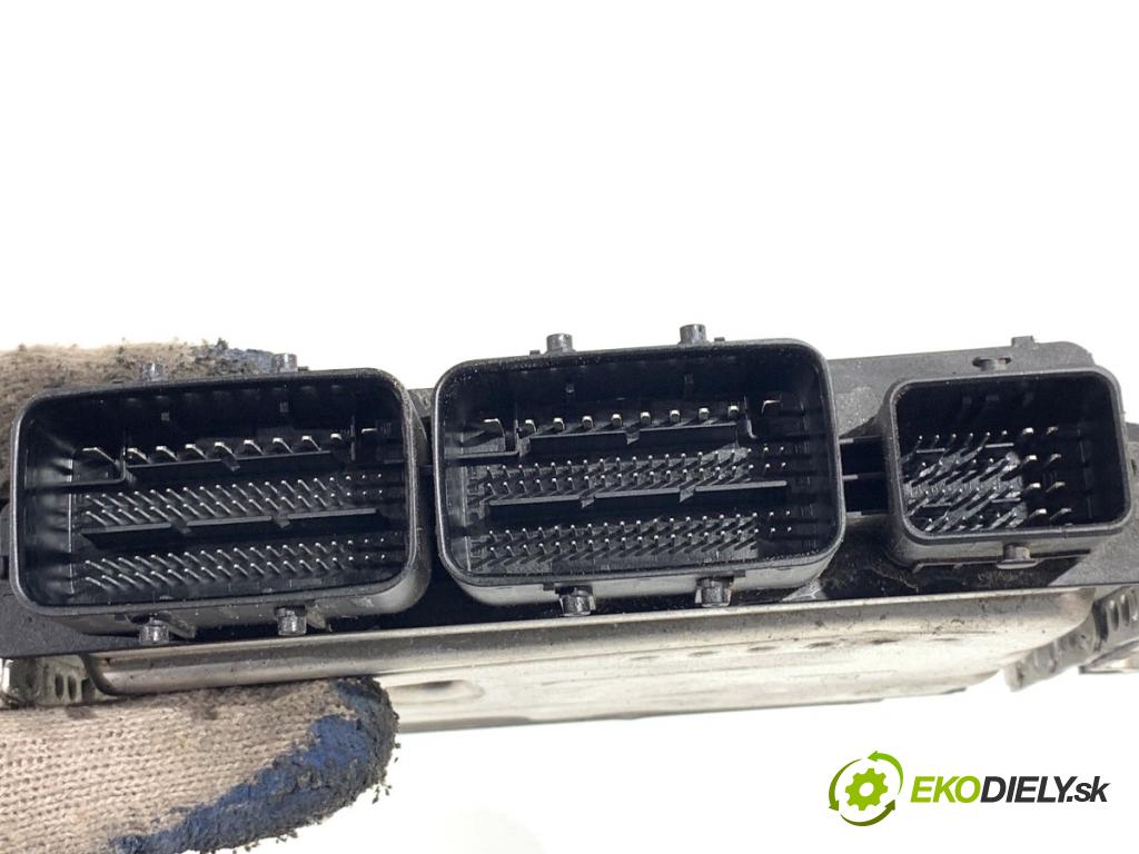 DACIA DUSTER SUV 2021 85 kW 1.5 dCi 115 (HMAD) 1461 riadiaca jednotka Motor 237106560S (Riadiaca jednotka)