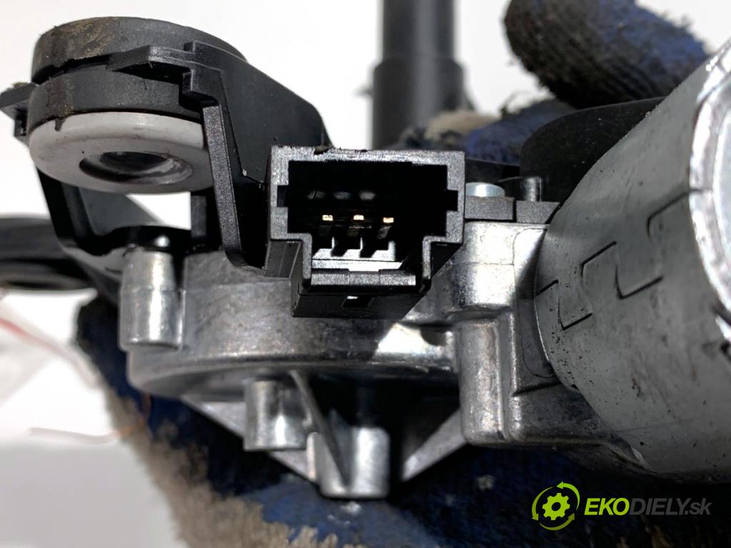 DACIA DUSTER SUV 2021 85 kW 1.5 dCi 115 (HMAD) 1461 Motor stieračov zad 287108228R