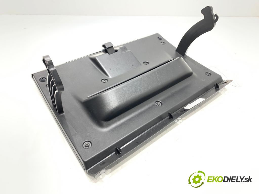 DACIA DUSTER SUV 2021 85 kW 1.5 dCi 115 (HMAD) 1461 Priehradka, kastlík spolujazdca  (Priehradka (kastlík))