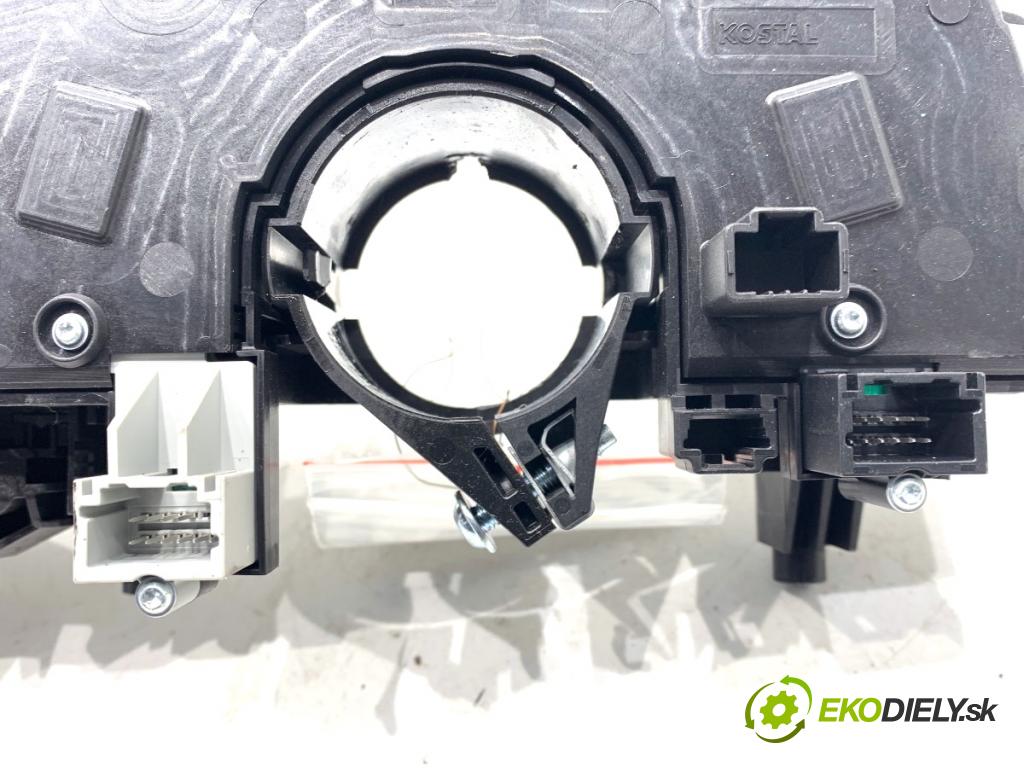 DACIA DUSTER SUV 2021 85 kW 1.5 dCi 115 (HMAD) 1461 Prepínač kombinovaný 255678207R (Prepínacie páčky pod volantom)