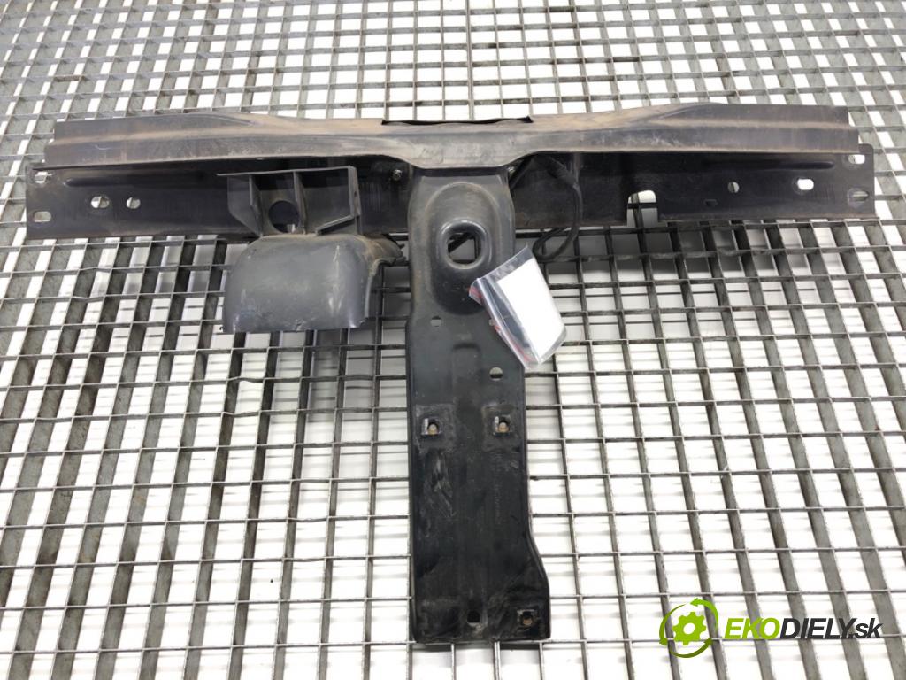 DACIA DUSTER SUV 2021 85 kW 1.5 dCi 115 (HMAD) 1461 výztuha horní  (Výztuha)