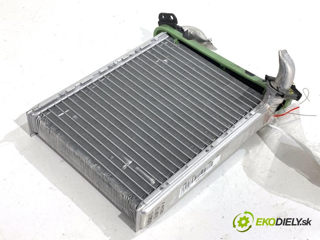 DACIA DUSTER SUV 2021 85 kW 1.5 dCi 115 (HMAD) 1461 topné těleso radiátor topení  (Radiátor topení)