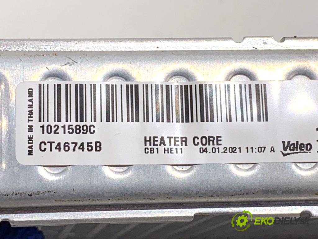 DACIA DUSTER SUV 2021 85 kW 1.5 dCi 115 (HMAD) 1461 topné těleso radiátor topení  (Radiátor topení)