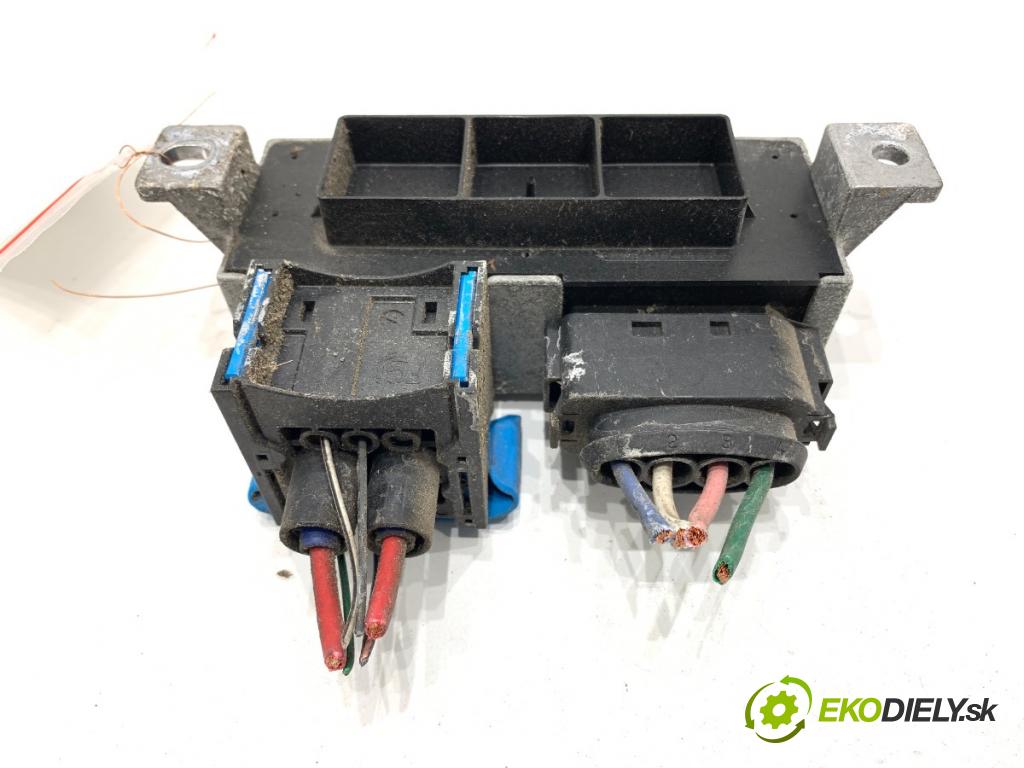 DACIA DUSTER SUV 2021 85 kW 1.5 dCi 115 (HMAD) 1461 Modul ventilátora 271202380R