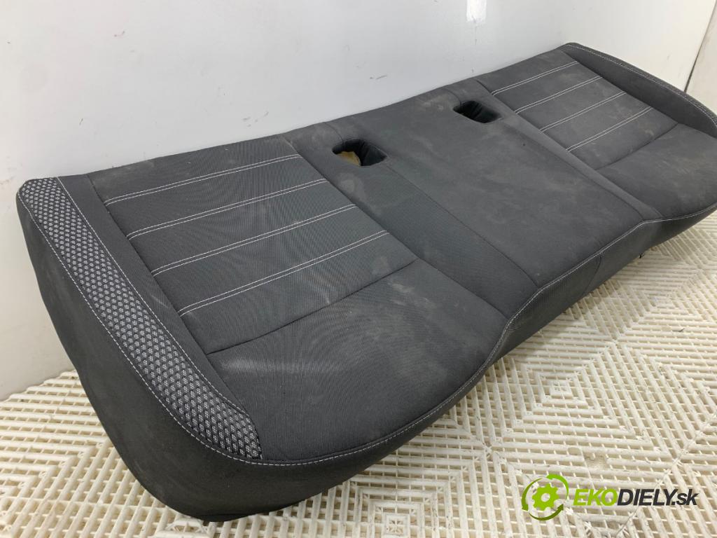 DACIA DUSTER SUV 2021 85 kW 1.5 dCi 115 (HMAD) 1461 Sedadlo druhý rad