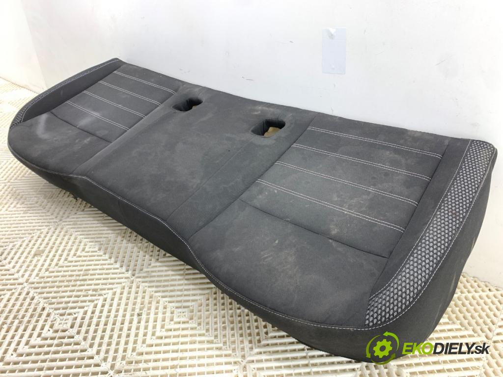 DACIA DUSTER SUV 2021 85 kW 1.5 dCi 115 (HMAD) 1461 Sedadlo druhý rad