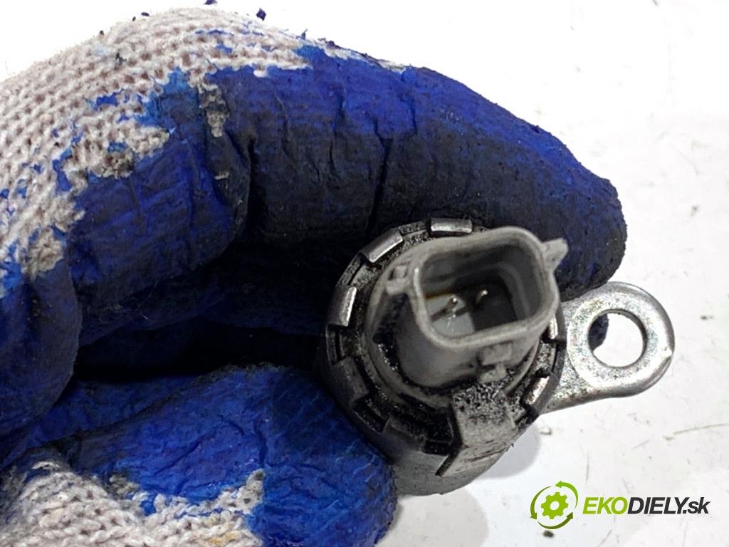 DACIA DUSTER SUV 2021 85 kW 1.5 dCi 115 (HMAD) 1461 Snímač variabilný fázy 152417113R (Snímač)