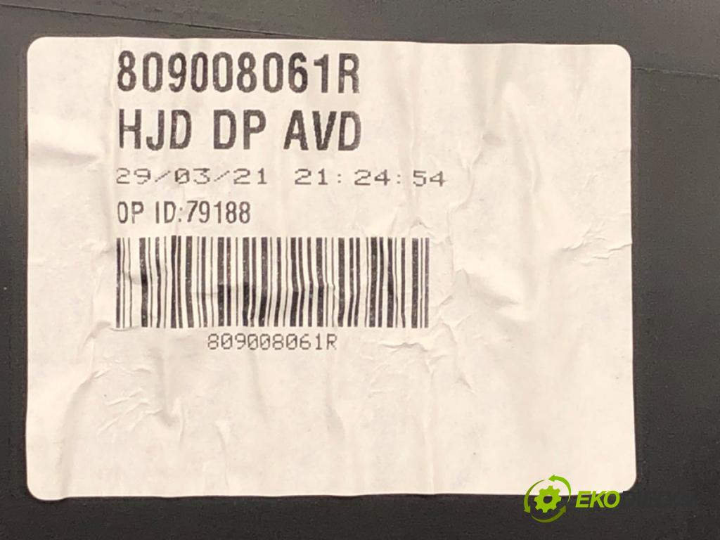 DACIA DUSTER SUV 2021 85 kW 1.5 dCi 115 (HMAD) 1461 čalúnenie Dvere pravy predný