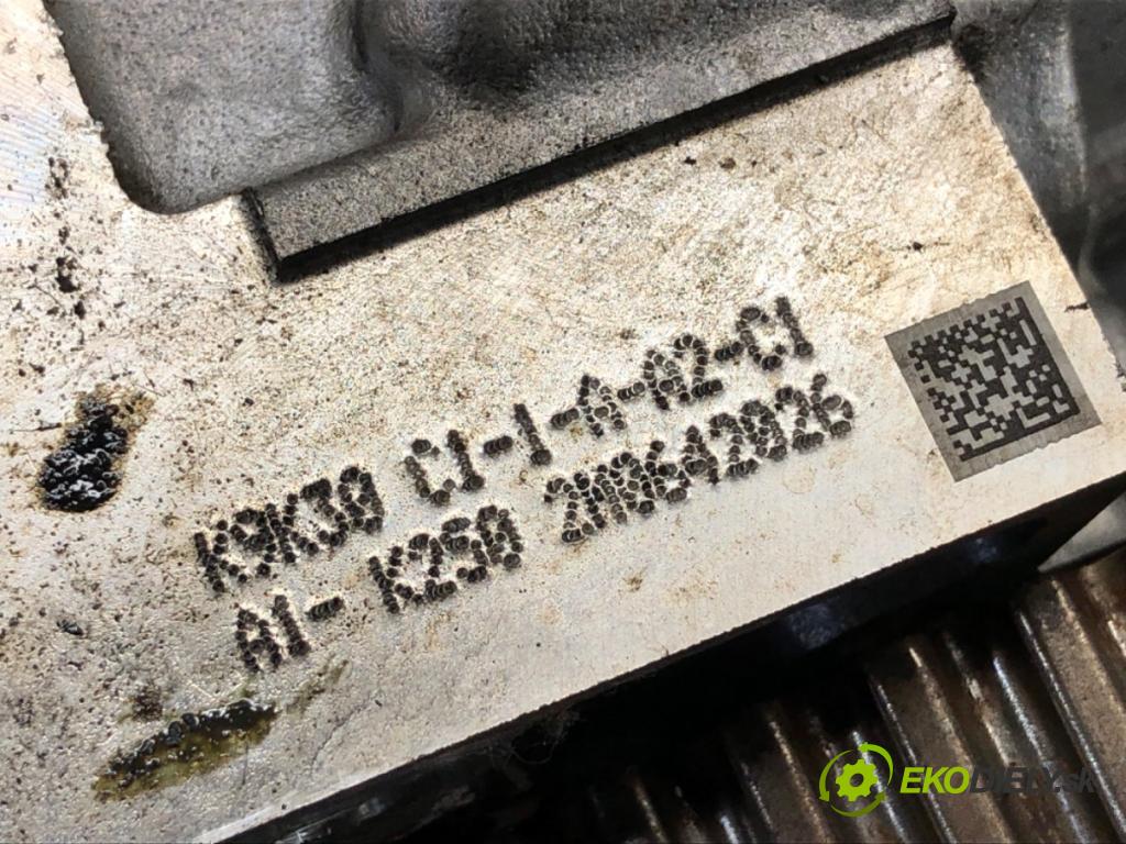 DACIA DUSTER SUV 2021 85 kW 1.5 dCi 115 (HMAD) 1461 Hlava valcov 110426296R K9K876 (Hlava valcov)