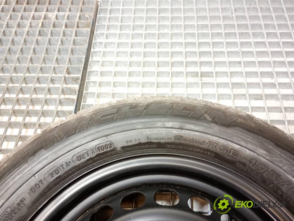 --- ---      koleso komplet 15 6J 5X115 57 ET 37 195/65/15