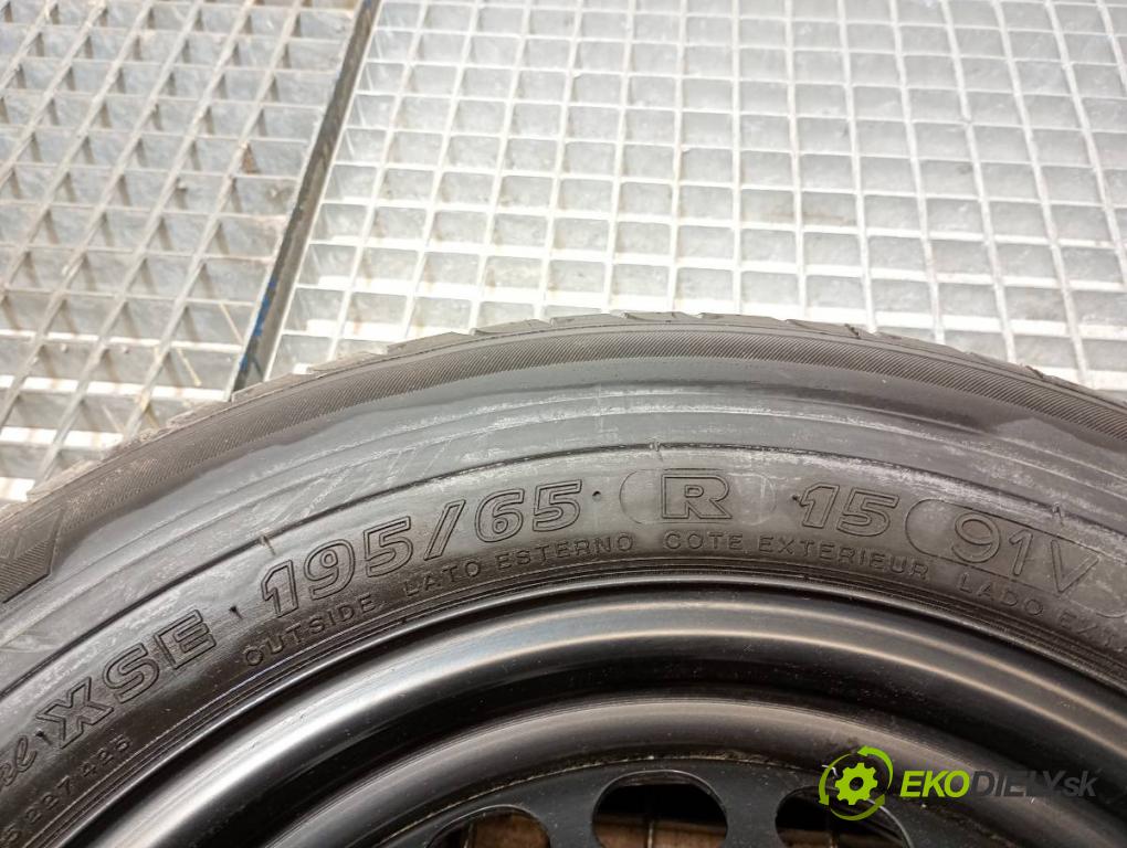 --- ---      koleso komplet 15 6J 5X115 57 ET 37 195/65/15