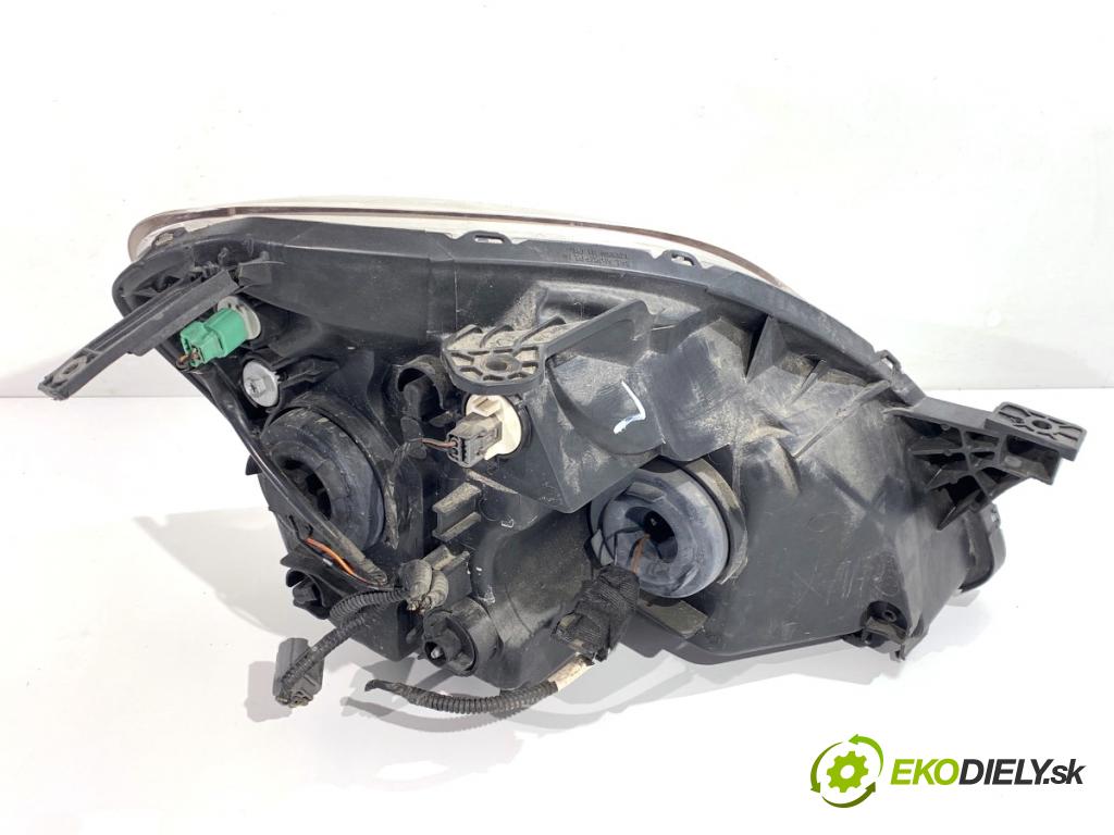 HONDA CR-V II SUV 2005 103 kW 2.2 CTDi (RD9) 2204 Svetlomet ľavy predný