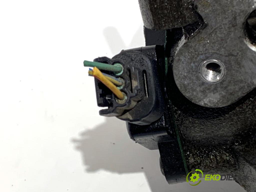 HONDA CR-V II SUV 2005 103 kW 2.2 CTDi (RD9) 2204 Škrtiaca klapka GV14A (Škrtiaca klapka)