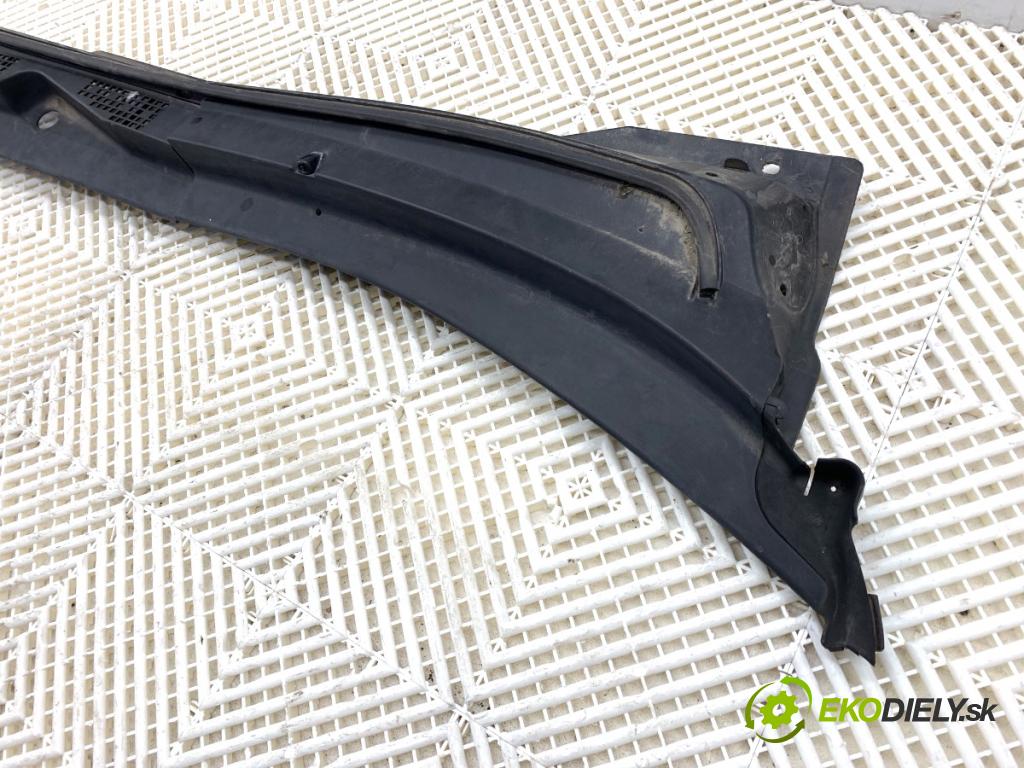 HONDA CR-V II SUV 2005 103 kW 2.2 CTDi (RD9) 2204 Torpédo, plast pod čelné okno 74220-S9A (Torpédo (plast pod čelným sklom))