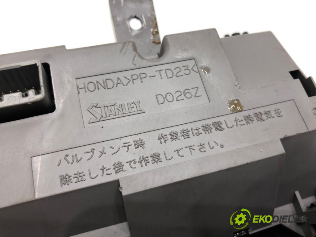 HONDA CR-V II SUV 2005 103 kW 2.2 CTDi (RD9) 2204 Panel ovládania kúrenia D026Z (Prepínacie páčky pod volantom)