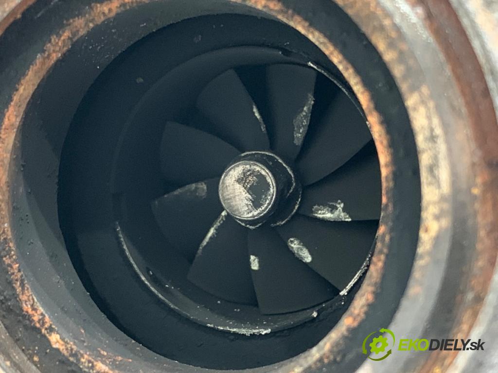 VW GOLF V Kombi 2007 77 kW 1.9 TDI 1896 turbo 03G253014M (Kompletní turbodmychadlo)