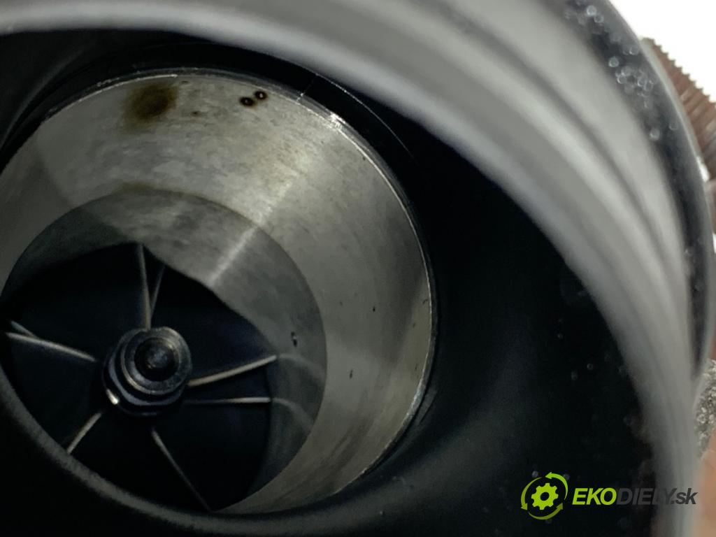 VW GOLF V Kombi 2007 77 kW 1.9 TDI 1896 turbo 03G253014M (Kompletní turbodmychadlo)