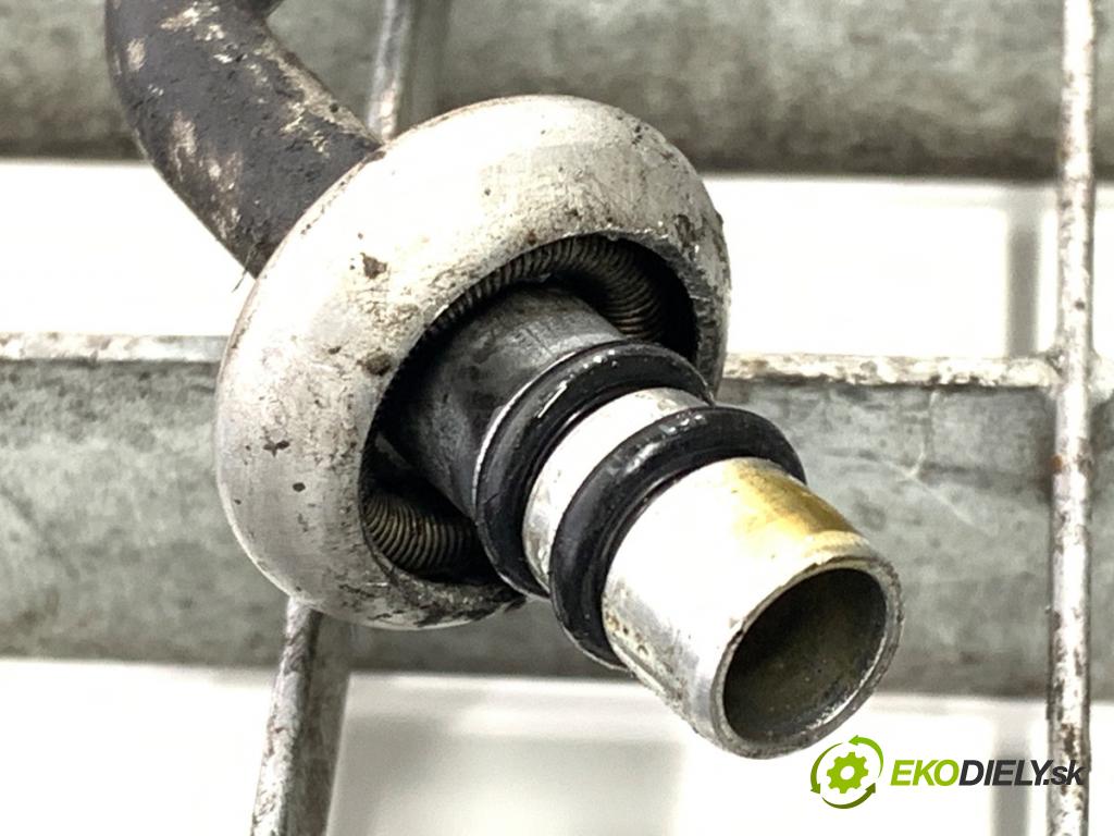 MAZDA CX-7 SUV 2007 191 kW 2.3 MZR DISI Turbo AWD (ER3P) 2261 rúrka klimatizácie  (Rúrka klimatizácie)