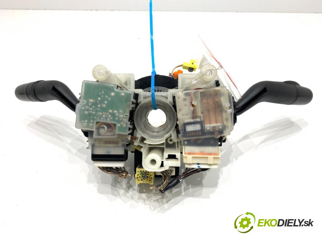 MAZDA CX-7 SUV 2007 191 kW 2.3 MZR DISI Turbo AWD (ER3P) 2261 Prepínač kombinovaný EG2417E978 (Prepínacie páčky pod volantom)