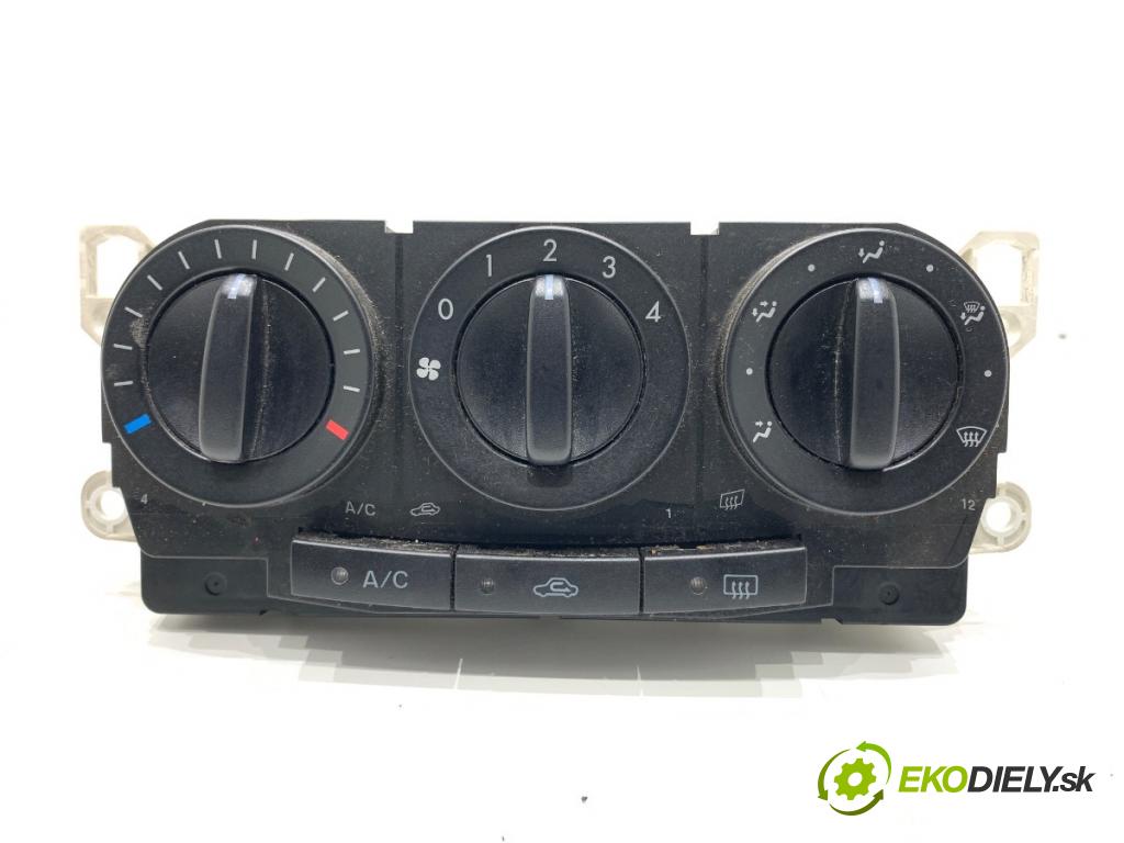 MAZDA CX-7 SUV 2007 191 kW 2.3 MZR DISI Turbo AWD (ER3P) 2261 Panel ovládania kúrenia M1900EG21 (Prepínacie páčky pod volantom)