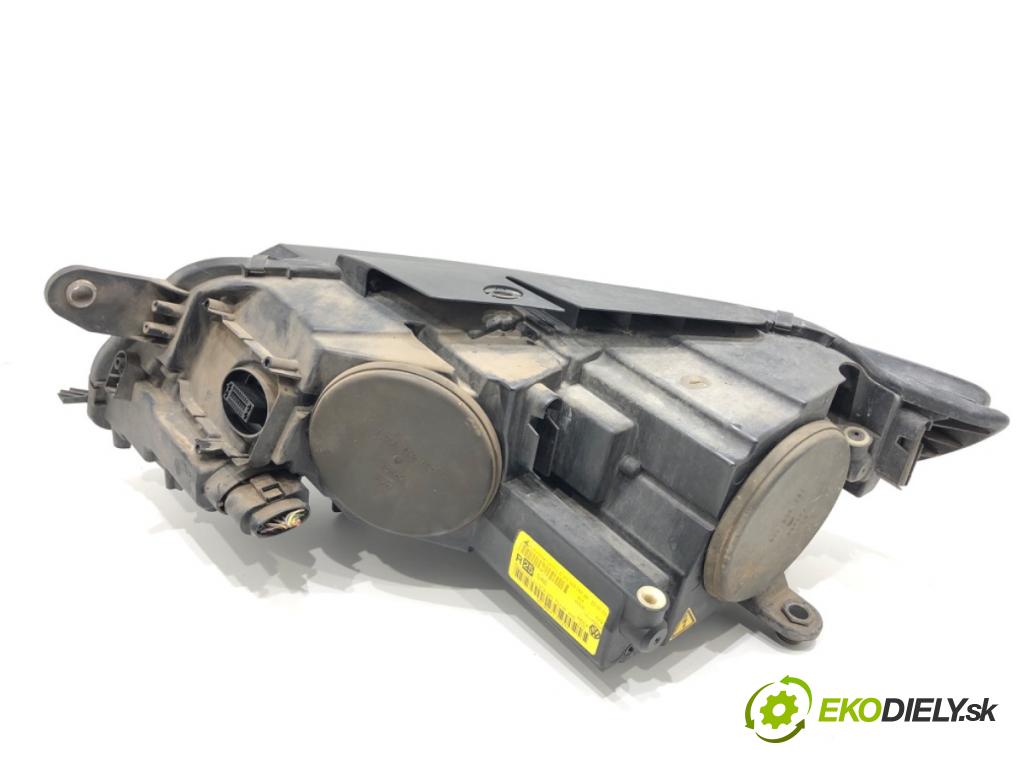 VW CC B7 coupe 2013 147 kW 2.0 TFSI 1984 Svetlomet pravy predný 3C8941752H