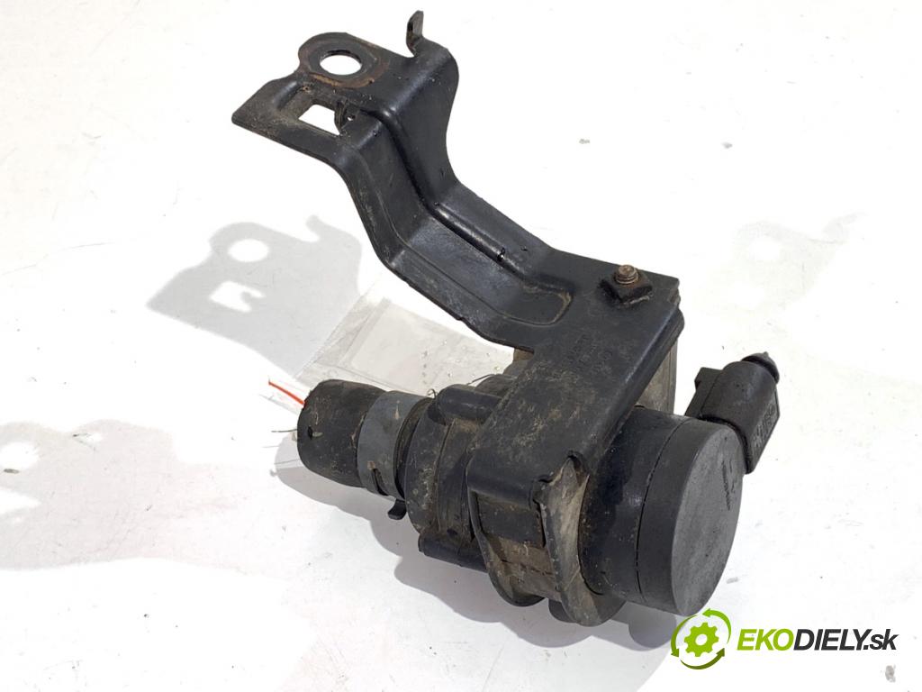 VW CC B7 coupe 2013 147 kW 2.0 TFSI 1984 DALŠÍ: pumpa vody  (Vodní pumpa)