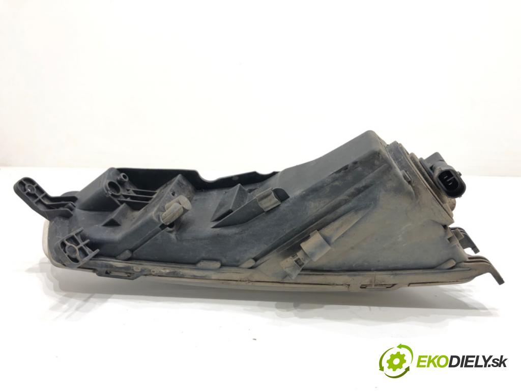 VW CC B7 coupe 2013 147 kW 2.0 TFSI 1984 hmlové svetlo, hmlovka pravý přední část 3C8941700