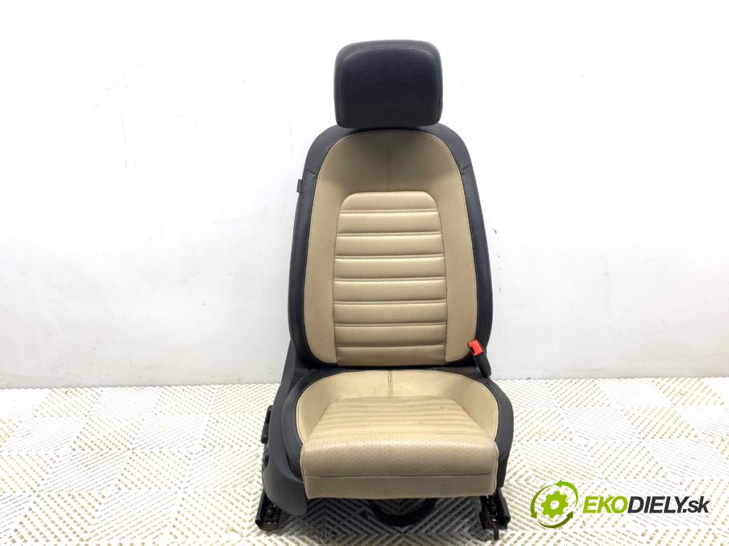 VW CC B7 coupe 2013 147 kW 2.0 TFSI 1984 Sedadlo pravy predný 