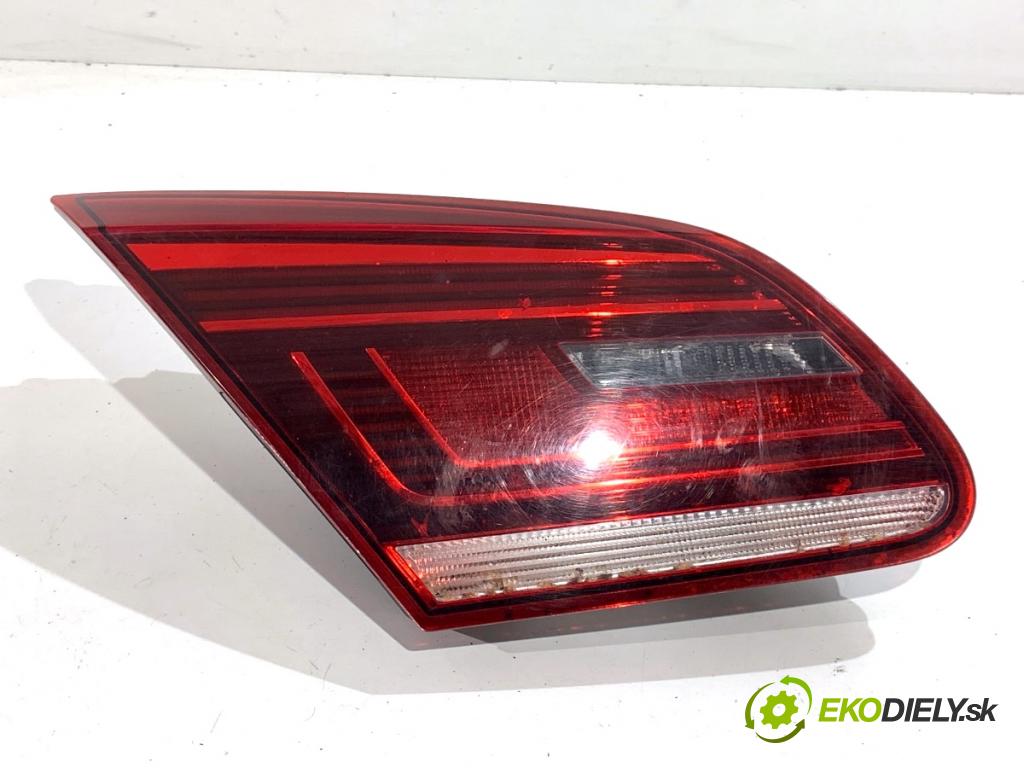 VW CC B7 coupe 2013 147 kW 2.0 TFSI 1984 Svetlo zad ľavá strana vnútorná 3C8945307R (Kľučka dverí ostatné)