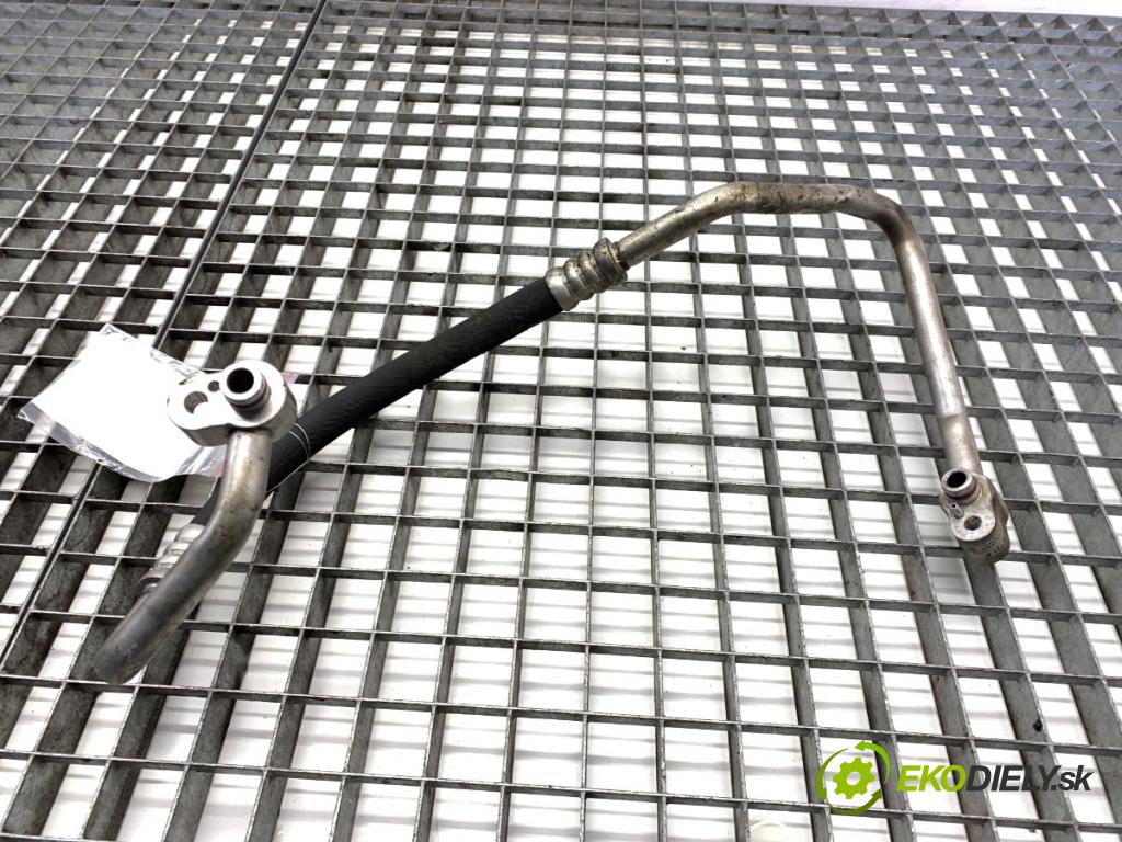 VW CC B7 coupe 2013 147 kW 2.0 TFSI 1984 rúrka klimatizace 3C0820721P (Trubka klimatizace)