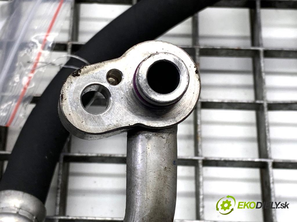 VW CC B7 coupe 2013 147 kW 2.0 TFSI 1984 rúrka klimatizácie 3C0820721P (Rúrka klimatizácie)