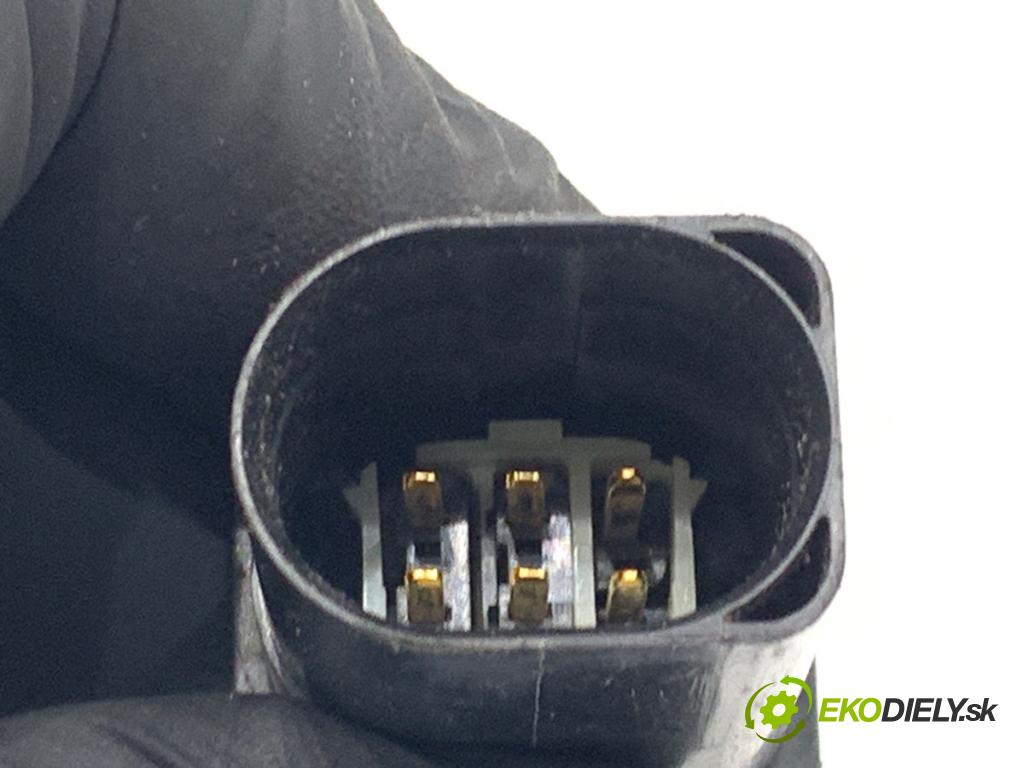 VW GOLF VII liftback 2016 81 kW 1.6 TDI 1598 sonda lambda 04L906262A (Lambda sonda)