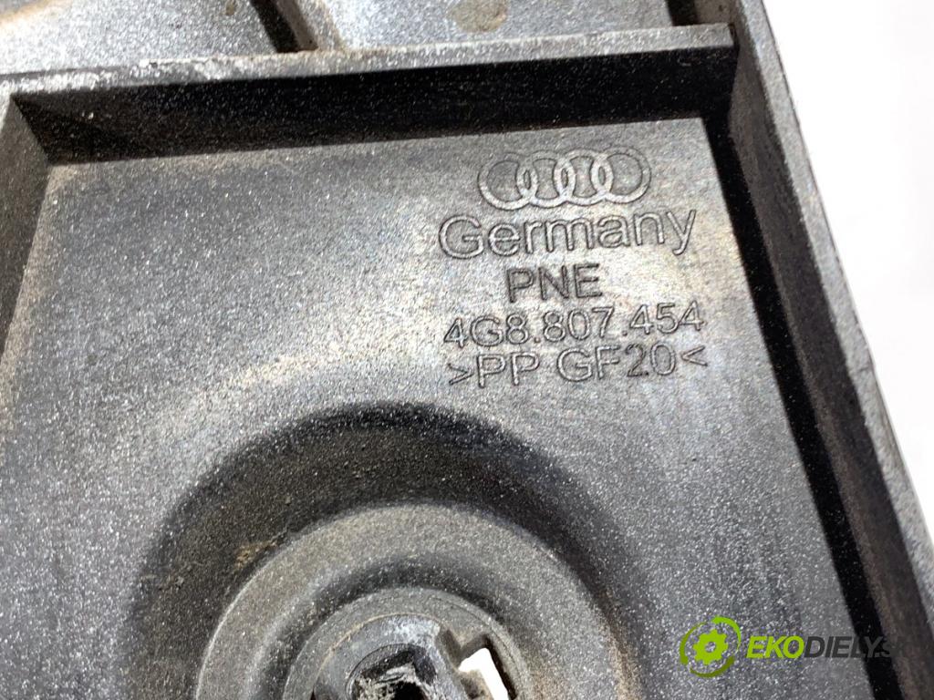 AUDI A7 4G liftback 2012 230 kW 3.0 TDI quattro 2967 Úchyt nárazníka pravy zad 4G8807284C 4G8807454