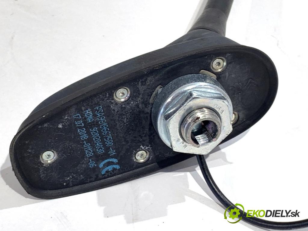 CITROEN C3 III liftback 2018 61 kW 1.2 PureTech 82 1199 ANTENA 9819667580