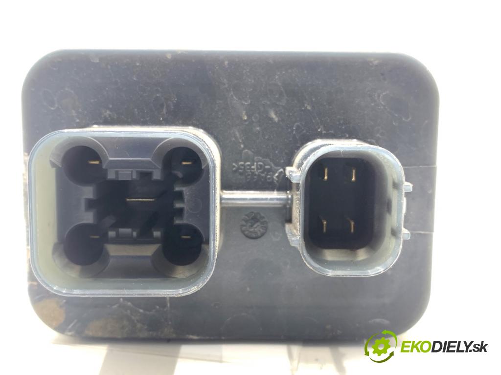 FIAT DOBLO II Nadwozie pełne/minivan 2016 66 kW 1.3 D Multijet 1248 relé sviečok žhavenia 55229840 (Relé)