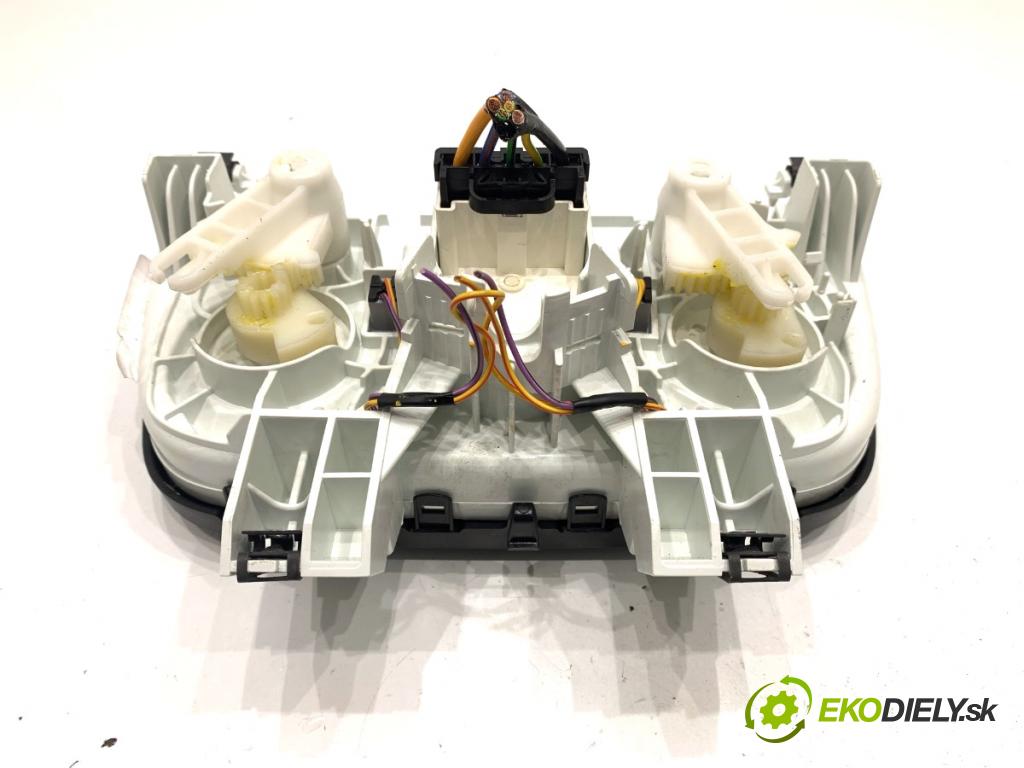 FIAT DOBLO II Nadwozie pełne/minivan 2016 66 kW 1.3 D Multijet 1248 Panel ovládania kúrenia 735605075 (Prepínacie páčky pod volantom)