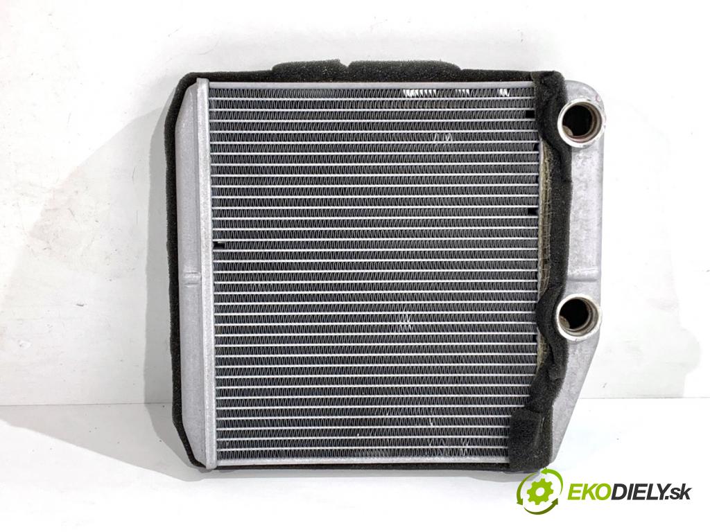 FIAT DOBLO II Nadwozie pełne/minivan 2016 66 kW 1.3 D Multijet 1248 topné těleso radiátor topení 5F7710000 (Radiátor topení)