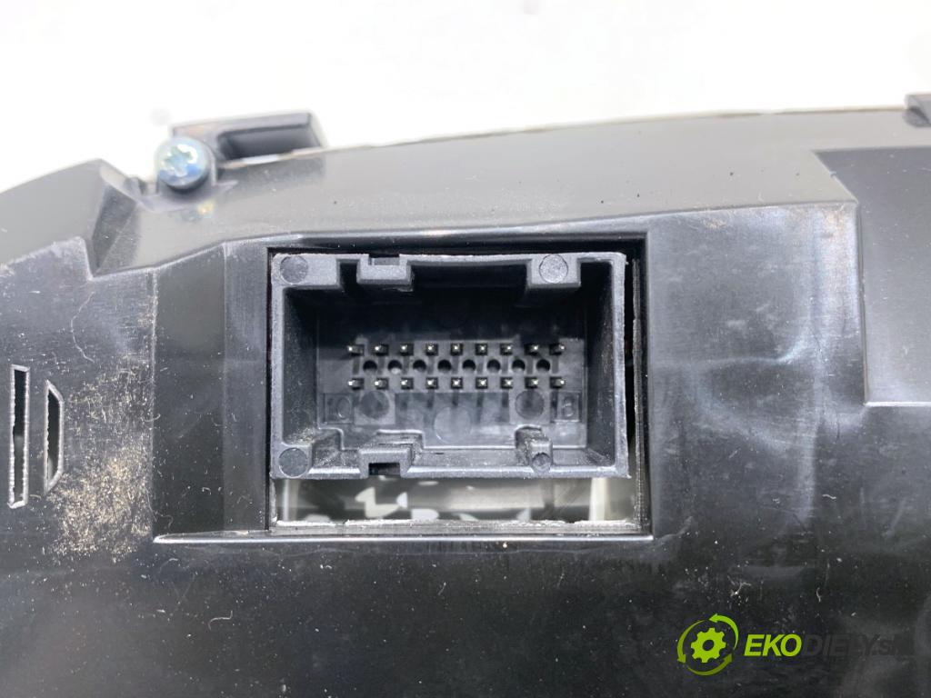 FIAT DOBLO II Nadwozie pełne/minivan 2016 66 kW 1.3 D Multijet 1248 Prístrojovka 503015161906 (Prístrojová doska)