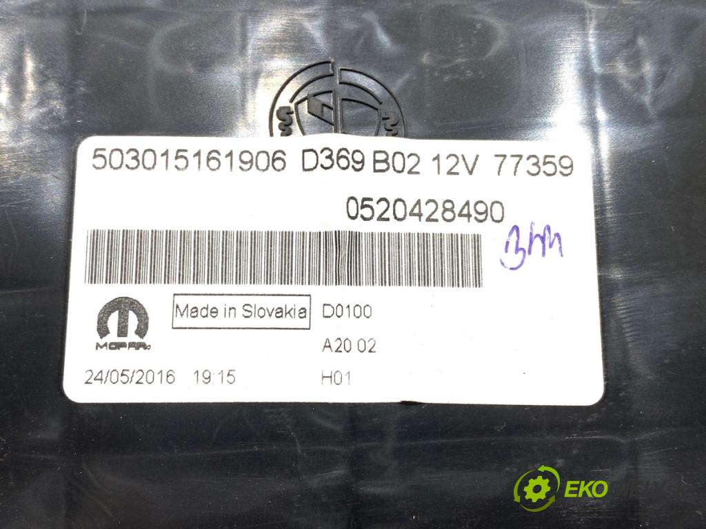 FIAT DOBLO II Nadwozie pełne/minivan 2016 66 kW 1.3 D Multijet 1248 Prístrojovka 503015161906 (Prístrojová doska)