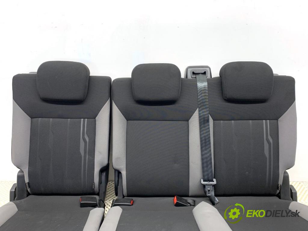 FIAT DOBLO II Nadwozie pełne/minivan 2016 66 kW 1.3 D Multijet 1248 Sedadlo druhý rad