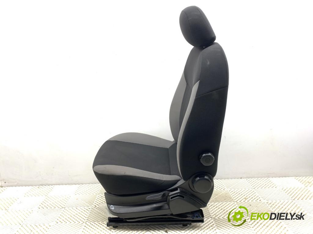 FIAT DOBLO II Nadwozie pełne/minivan 2016 66 kW 1.3 D Multijet 1248 Sedadlo ľavy predný