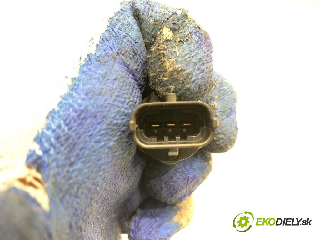 FIAT DOBLO II Nadwozie pełne/minivan 2016 66 kW 1.3 D Multijet 1248 Snímač tlaku paliva 0281006752 (Snímač)