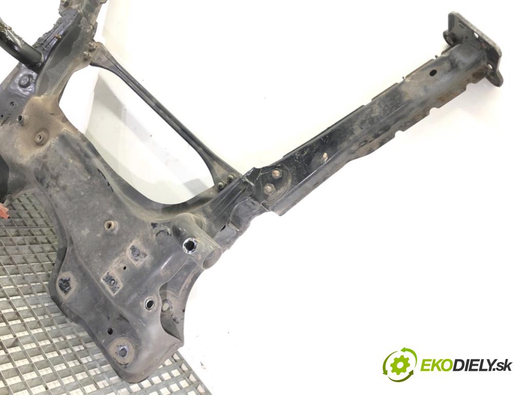 FIAT DOBLO II Nadwozie pełne/minivan 2016 66 kW 1.3 D Multijet 1248 výztuha pod motor  (Přední výztuha)