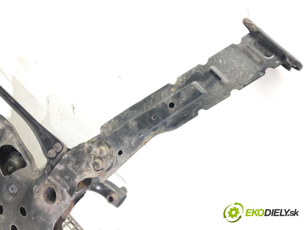 FIAT DOBLO II Nadwozie pełne/minivan 2016 66 kW 1.3 D Multijet 1248 výztuha pod motor  (Přední výztuha)