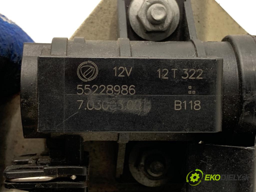 FIAT DOBLO II Nadwozie pełne/minivan 2016 66 kW 1.3 D Multijet 1248 Ventil tlaku 55228986 (Ventil)