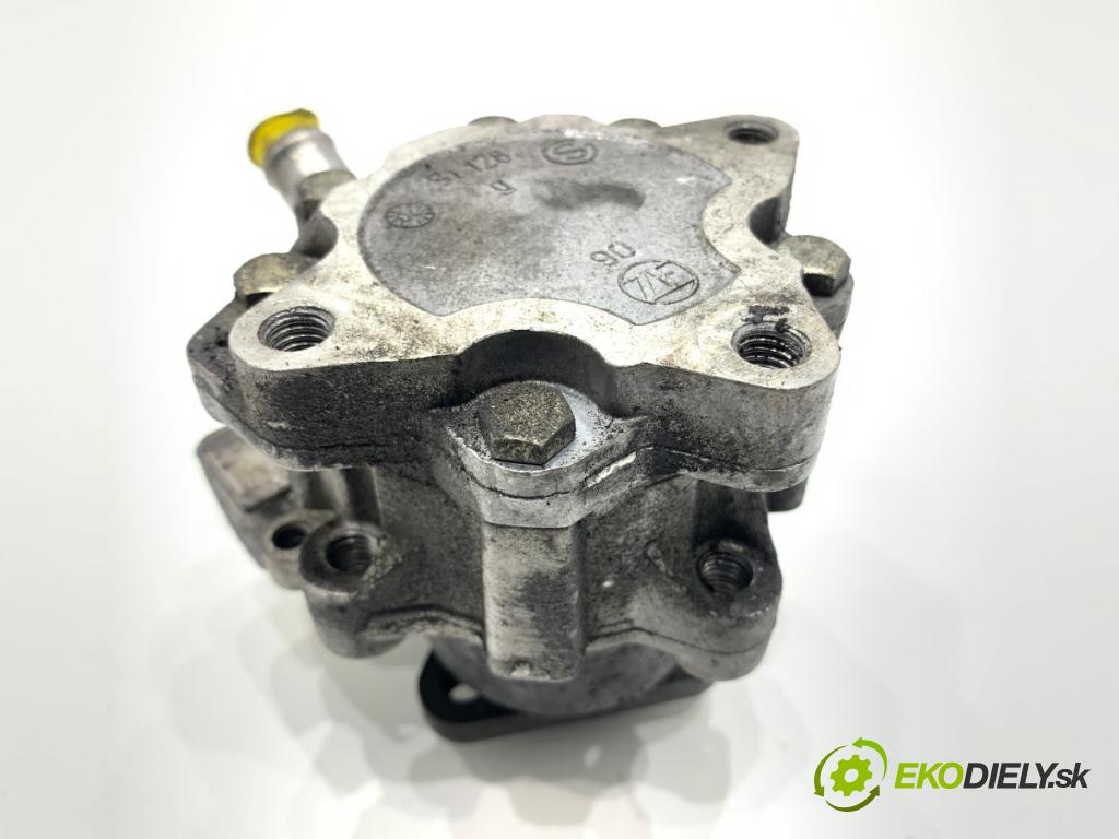 AUDI A4 B6 Kombi 2004 96 kW 1.9 TDI 1896 pumpa servočerpadlo 8E0145155N (Servočerpadlo)